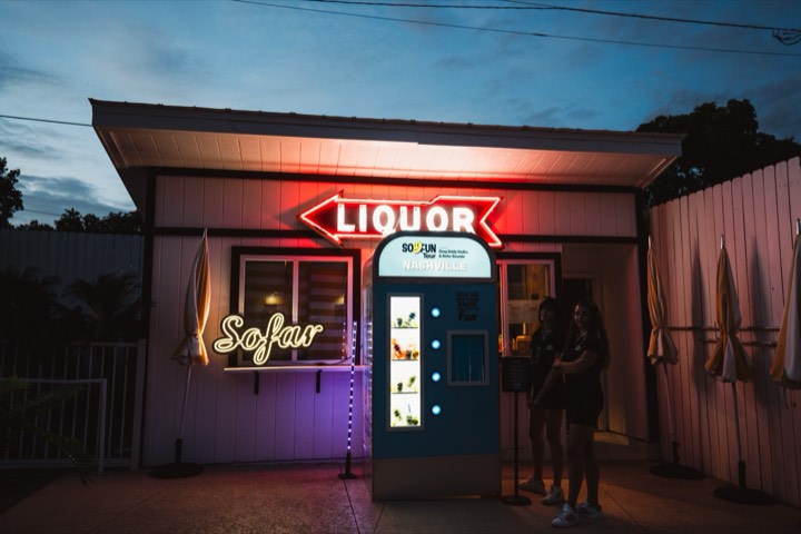 Neon Liquor, after dark